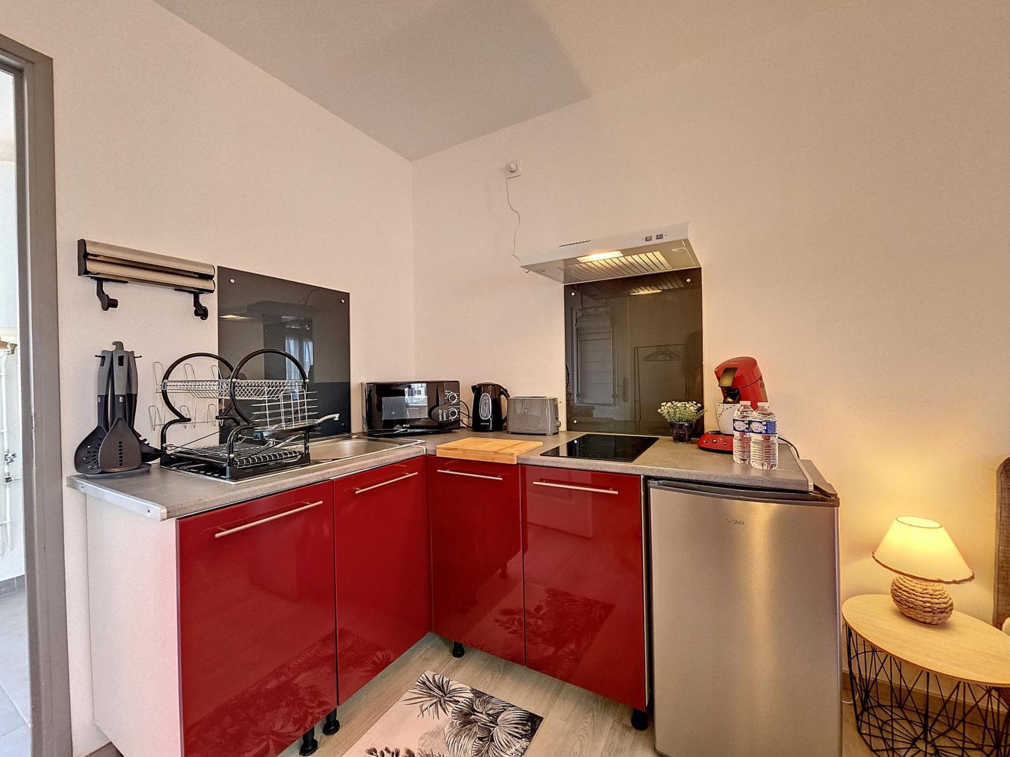 L'Auberge De La Gare, Appartements Tout Confort, Proches Gare Yzeure Kültér fotó