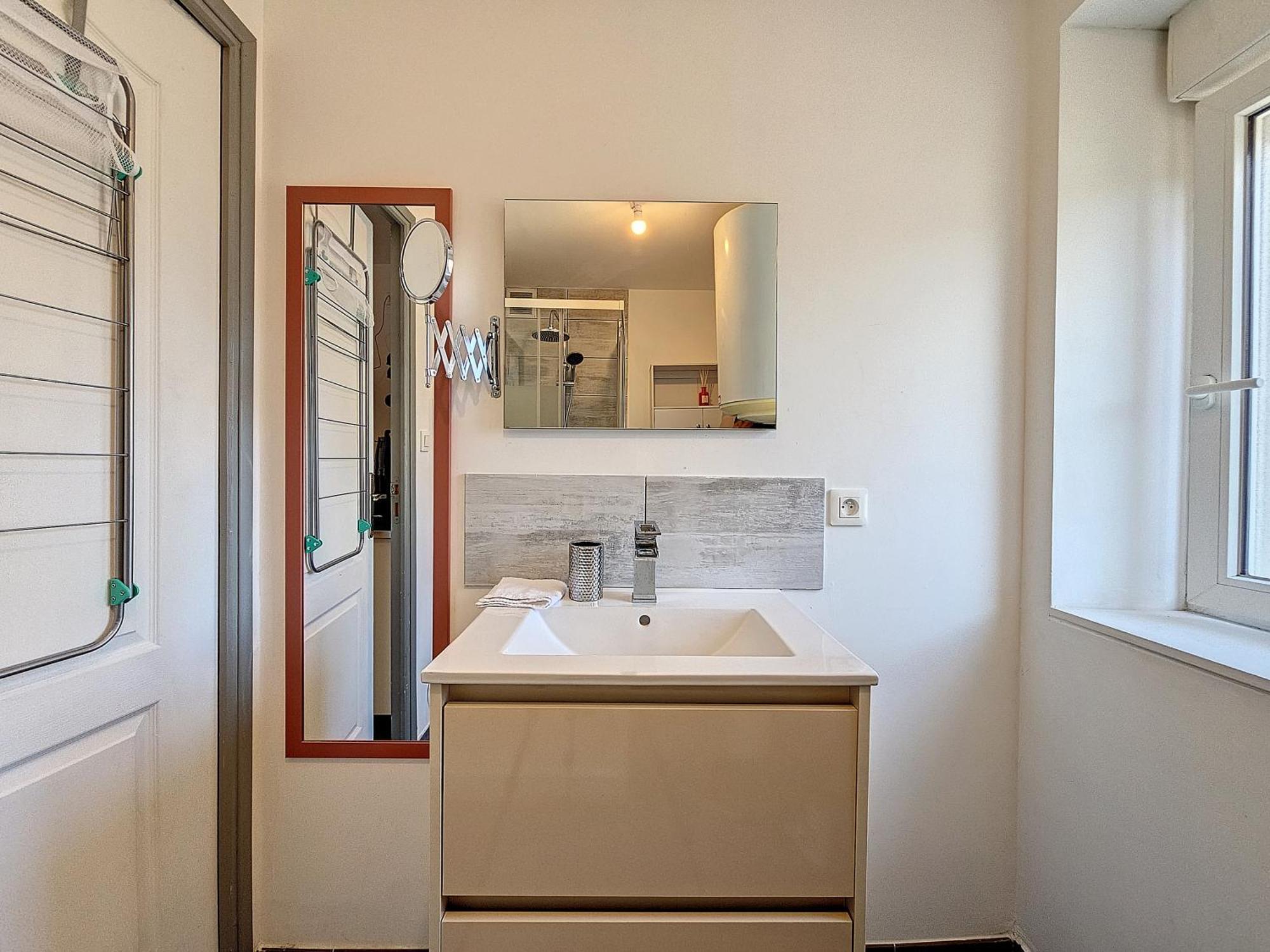 L'Auberge De La Gare, Appartements Tout Confort, Proches Gare Yzeure Kültér fotó