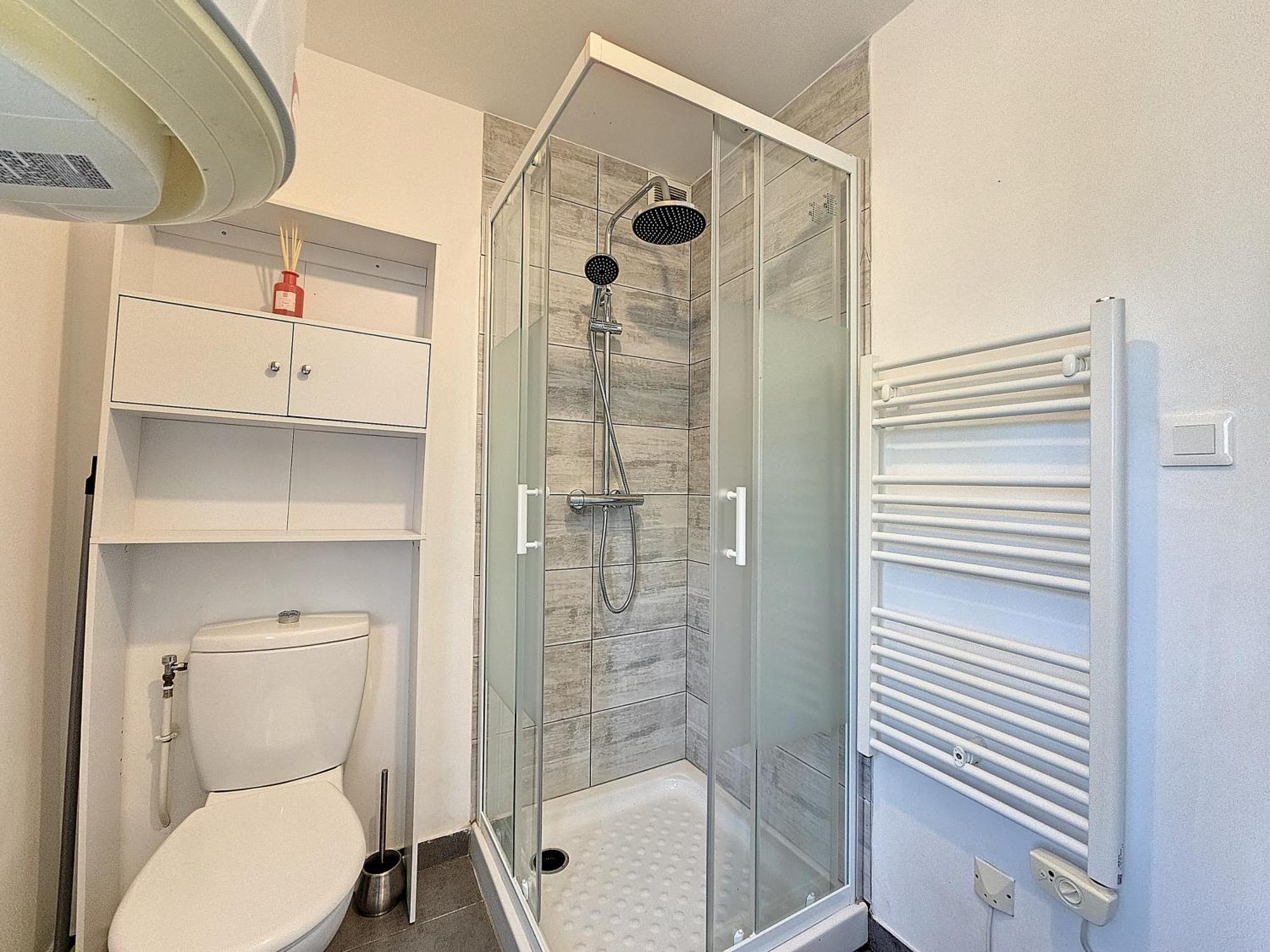 L'Auberge De La Gare, Appartements Tout Confort, Proches Gare Yzeure Kültér fotó